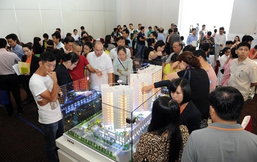 Bất động sản vẫn tiềm ẩn bất ổn