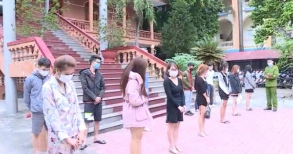 Hưng Yên: Bắt quả tang 15 thanh niên hát karaoke và sử dụng trái phép chất ma túy