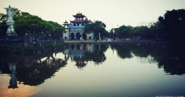 Ngỡ ngàng nghệ thuật điêu khắc và kiến trúc của nhà thờ Đá Phát Diệm