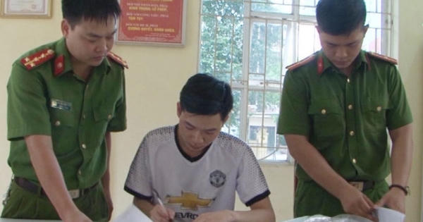 Sự cố chạy thận ở Hòa Bình: Cần xem lại cơ sở pháp lý của việc khởi tố bác sĩ Lương Sự cố chạy thận ở Hòa Bình: Cần xem lại cơ sở pháp lý của việc khởi tố bác sĩ Lương