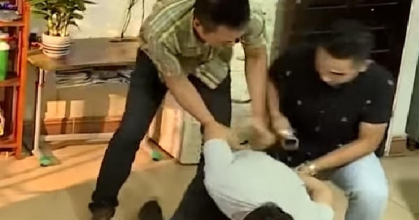 Video: Giết  5 người gia đình ông chủ vì bị chửi