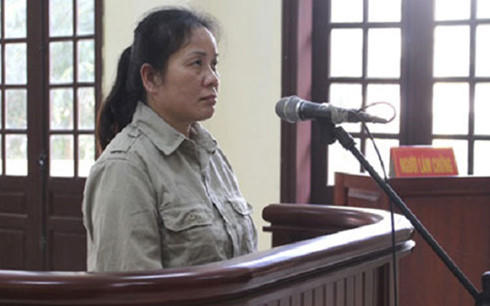 Đặt bẫy chạy việc, cựu giáo viên chiếm đoạt hàng tỷ đồng