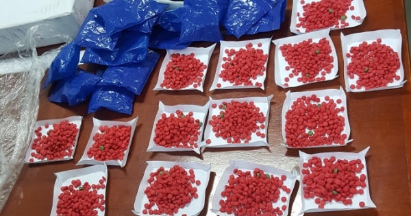 Bắc Giang: Bắt đối tượng vận chuyển hơn 3700 viên ma tuý tổng hợp