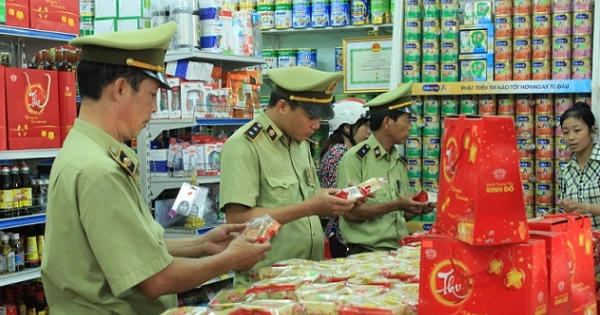 Tổng cục Quản lý thị trường sẽ mở đợt cao điểm kiểm tra, kiểm soát thị trường dịp cuối năm Tổng cục Quản lý thị trường sẽ mở đợt cao điểm kiểm tra, kiểm soát thị trường dịp cuối năm