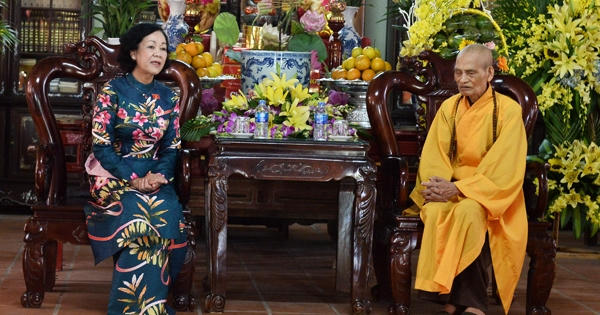 Hà Nội:Lãnh đạo Đảng, Nhà nước gửi lời chúc mừng mùa Phật đản 2018