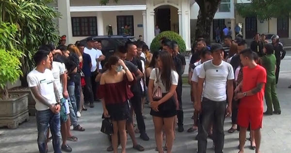 Thanh Hóa: Bắt quả tang 54 đối tượng tổ chức sinh nhật bằng ma túy