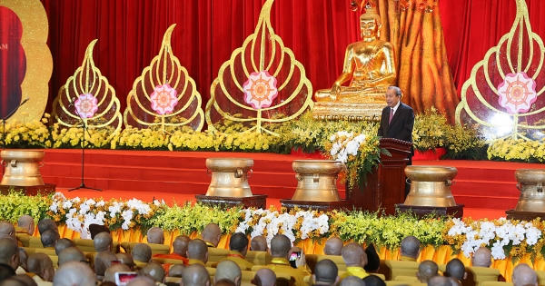 Tinh hoa tư tưởng Phật giáo đã kết nối bầu bạn khắp nơi hội tụ về Tam Chúc Tinh hoa tư tưởng Phật giáo đã kết nối bầu bạn khắp nơi hội tụ về Tam Chúc