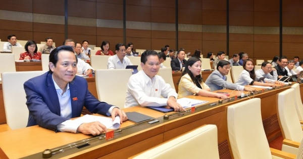 Tin kinh tế 6AM: Quốc hội 'chốt' tăng tuổi nghỉ hưu, thêm 1 ngày nghỉ lễ; Hyundai Elantra 2019 - Đẳng cấp sang trọng