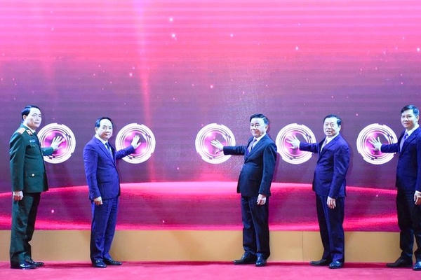 Ra mắt ứng dụng di động Tuyên giáo và Dân vận