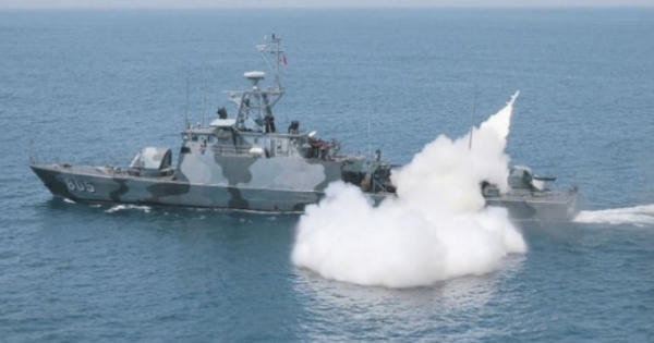 Indonesia tiến hành tập trận quân sự lớn nhất từ trước đến giờ ở Biển Đông