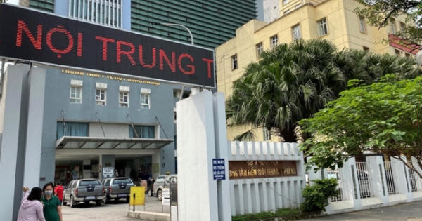 Bản tin Covid-19 ngày 24/4: Máy xét nghiệm virus SASR-CoV2 bị nâng khống gần 5 tỷ đồng