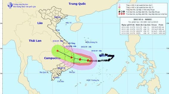 Bão số 6 cách đất liền 300km, cảnh báo ngập úng các đô thị Bão số 6 cách đất liền 300km, cảnh báo ngập úng các đô thị