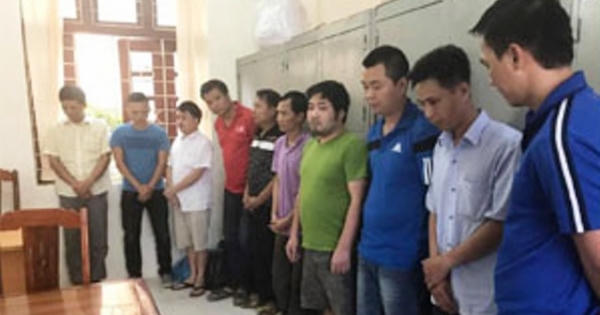 Thanh Hóa: Thưởng nóng ban chuyên án triệt phá đường dây cá độ bóng đá nghìn tỷ
