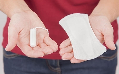 Nguy hiểm khi tự điều hòa kinh nguyệt cho con gái tuổi dậy thì