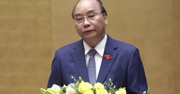 Chính phủ đề nghị Quốc hội chưa tăng lương