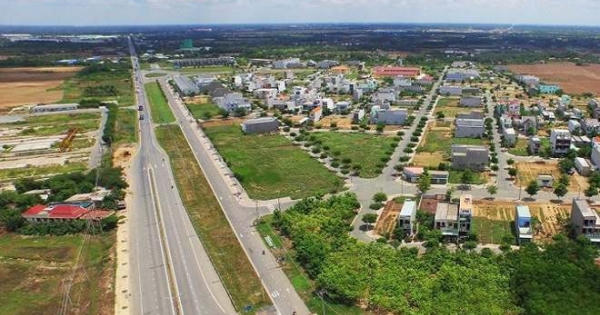 Chủ tịch huyện Bình Chánh có trách nhiệm liên quan đến 10 sai phạm sau KLTT Chủ tịch huyện Bình Chánh có trách nhiệm liên quan đến 10 sai phạm sau KLTT