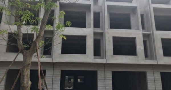 Bán nhà 4 tầng thuộc khu đô thị Ecopark - Hà Nội