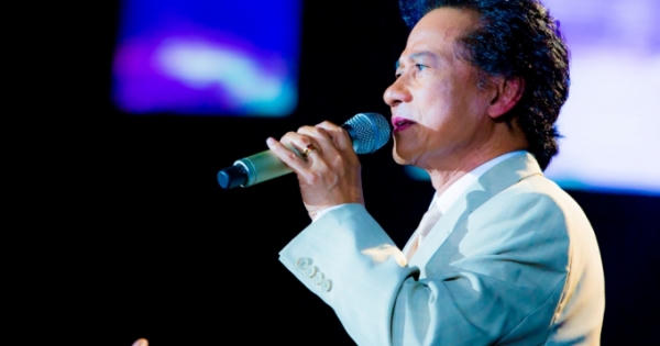 Chế Linh sẽ kể hết về những cuộc tình đã qua trong liveshow tại Hà Nội