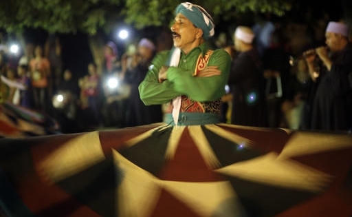 Người Hồi giáo trên thế giới bắt đầu tháng lễ Ramadan 2016 Người Hồi giáo trên thế giới bắt đầu tháng lễ Ramadan 2016