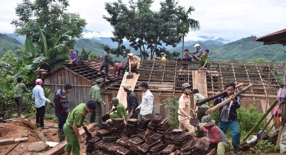 Thành lập Ban Chỉ đạo tiền phương để ứng phó bão số 9