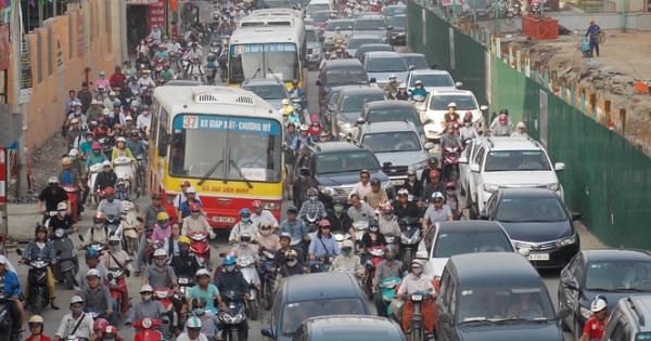 Hà Nội dừng đào đường, cấm xe tải dịp giáp Tết