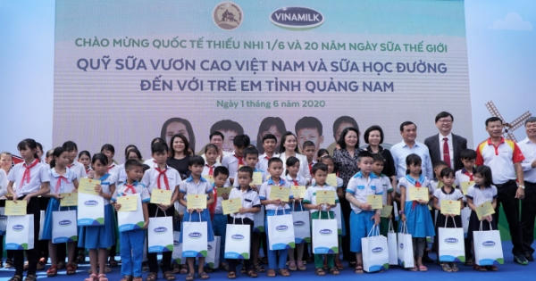 34.000 trẻ em Quảng Nam đón nhận niềm vui uống sữa từ Vinamilk trong ngày 1/6 34.000 trẻ em Quảng Nam đón nhận niềm vui uống sữa từ Vinamilk trong ngày 1/6