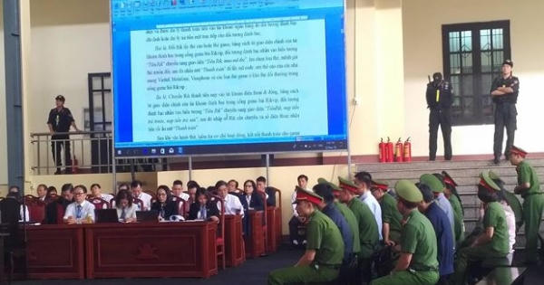 Công bố cáo trạng, bắt đầu tranh tụng tại phiên xử Phan Văn Vĩnh và các bị cáo trong đại án Rickvip