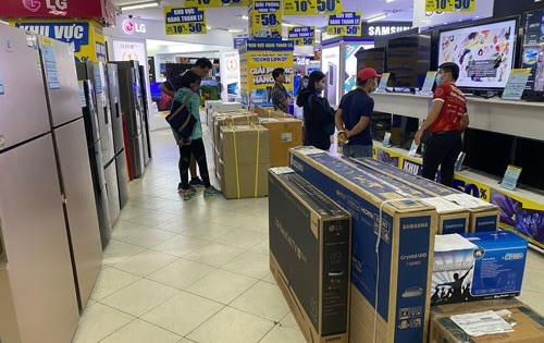 Tin kinh tế 6AM: Giảm giá kịch sàn điện máy vẫn ế; Chọn kênh đầu tư an toàn sau dịch Covid-19
