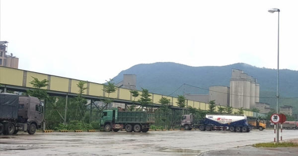 Phát hiện vụ tập kết tro bay sai quy định lấy từ Nhà máy Nhiệt điện Vũng Áng Phát hiện vụ tập kết tro bay sai quy định lấy từ Nhà máy Nhiệt điện Vũng Áng