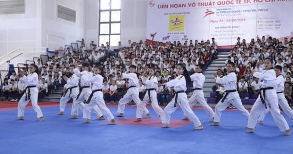 200 sinh viên trình diễn võ thuật - ấn tượng tinh thần khí phách Việt
