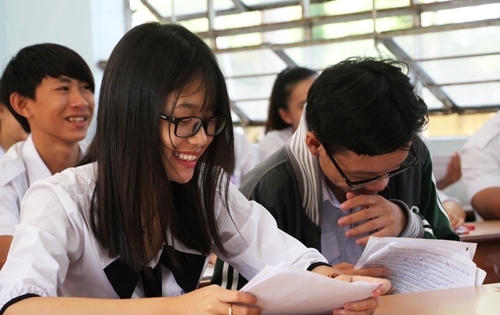 TP HCM: Học sinh nghèo được miễn phí học 2 buổi mỗi ngày