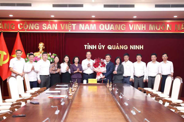 Phó Giám đốc Công an tỉnh Quảng Ninh được bổ nhiệm làm Phó Trưởng Ban Nội chính Phó Giám đốc Công an tỉnh Quảng Ninh được bổ nhiệm làm Phó Trưởng Ban Nội chính