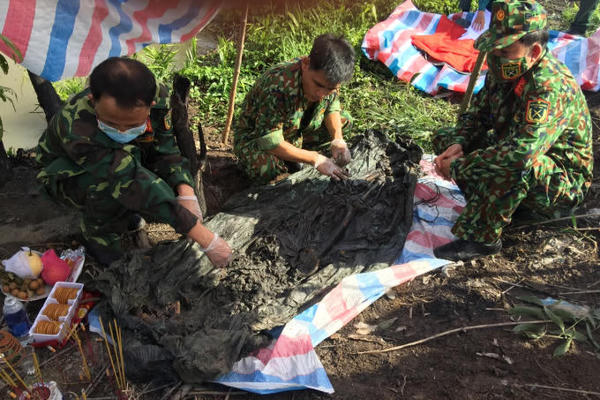 Ban hành quy chế hoạt động Ban Chỉ đạo quốc gia về hài cốt liệt sĩ Ban hành quy chế hoạt động Ban Chỉ đạo quốc gia về hài cốt liệt sĩ