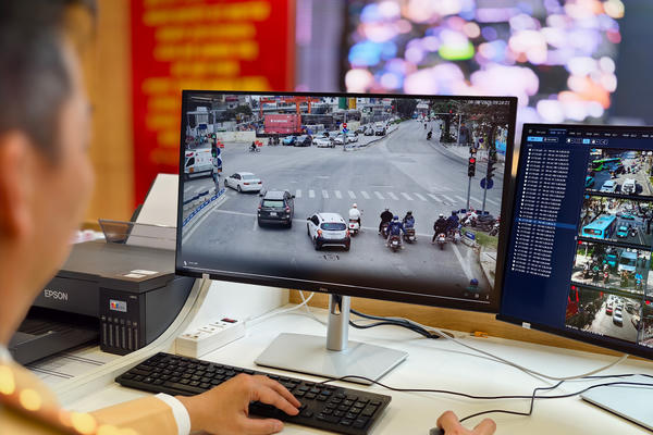 Hà Nội ứng dụng camera AI, từng bước xử lý “điểm nghẽn” giao thông




