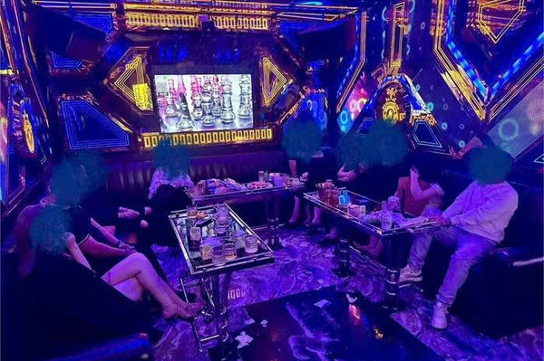 Phát hiện nhóm đối tượng sử dụng ma túy tại quán karaoke ở Hạ Long