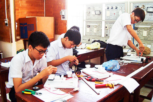 Học sinh được tư vấn chọn nghề, linh hoạt hướng học theo quy định mới Học sinh được tư vấn chọn nghề, linh hoạt hướng học theo quy định mới