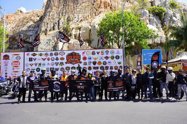 Phố biển Cam Ranh tưng bừng trong ngày hội “Bike Week Vietnam 2026”