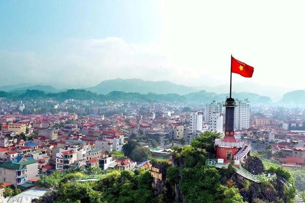 Tỉnh Lạng Sơn đặt mục tiêu xóa “lõm sóng” tại 28 thôn, bản trong năm 2026
Tỉnh Lạng Sơn đặt mục tiêu xóa “lõm sóng” tại 28 thôn, bản trong năm 2026