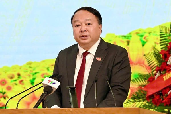 Ông Phan Huy Ngọc tái đắc cử Chủ tịch UBND tỉnh Tuyên Quang Ông Phan Huy Ngọc tái đắc cử Chủ tịch UBND tỉnh Tuyên Quang