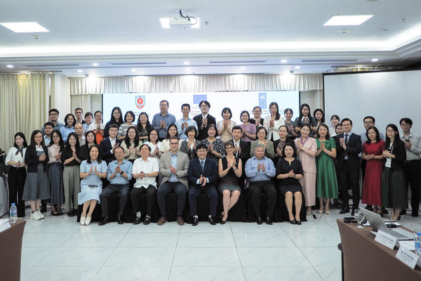 Nâng cao năng lực xử lý các vấn đề pháp lý quốc tế của Việt Nam Nâng cao năng lực xử lý các vấn đề pháp lý quốc tế của Việt Nam