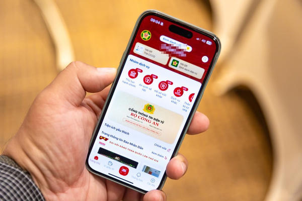 Cấp mã hồ sơ học tập suốt đời: Người dân tra cứu bằng cấp ngay trên ứng dụng số