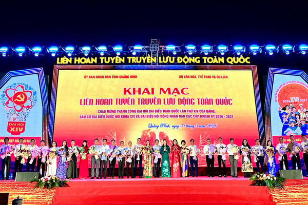 Khai mạc Liên hoan Tuyên truyền lưu động toàn quốc tại Quảng Ninh