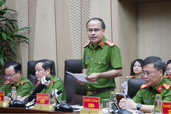 Bộ Công an thông tin về vụ án tại Tổng công ty Cảng hàng không Việt Nam
Bộ Công an thông tin về vụ án tại Tổng công ty Cảng hàng không Việt Nam