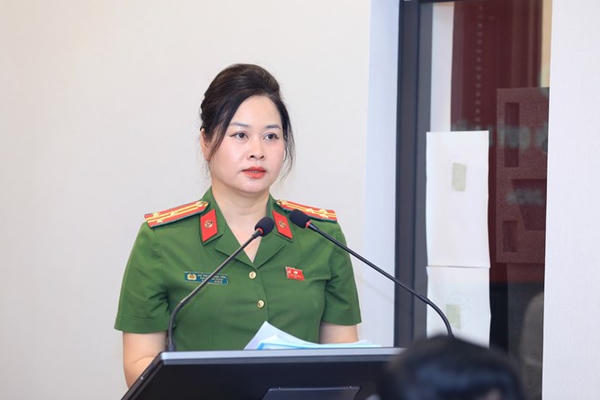 Công an xác định 26 trường tiểu học và hàng loạt trường mầm non tại Hà Nội bị tuồn thịt “bẩn” vào bếp ăn Công an xác định 26 trường tiểu học và hàng loạt trường mầm non tại Hà Nội bị tuồn thịt “bẩn” vào bếp ăn