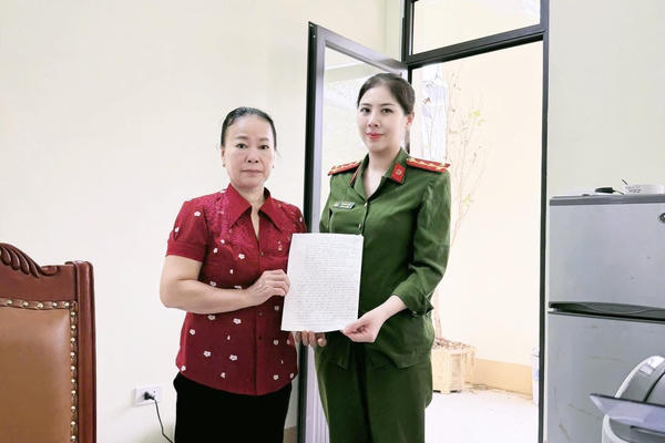 Giúp đỡ người phụ nữ lấy lại tiền bị lừa chuyển khoản khi đi mua xe máy Giúp đỡ người phụ nữ lấy lại tiền bị lừa chuyển khoản khi đi mua xe máy