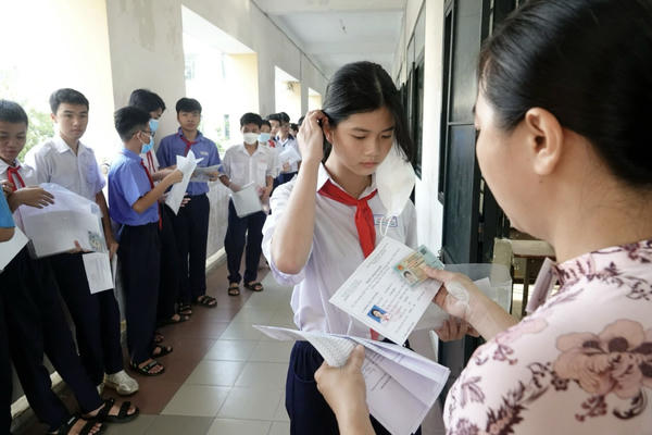 Nhiều điểm mới trong tuyển sinh lớp 10 TP HCM: Mỗi thí sinh chỉ có một kết quả trúng tuyển