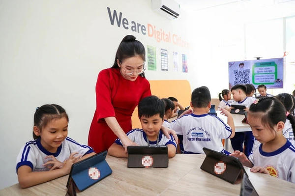 Chỉnh sửa, cập nhật sách giáo khoa bản in sang sách giáo khoa điện tử