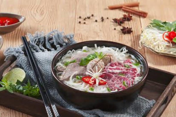 Hà Nội xây dựng hồ sơ trình UNESCO ghi danh Phở là di sản thế giới