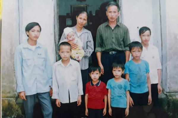 Chuyện về một gia đình ở Bắc Ninh có 10 người con trai