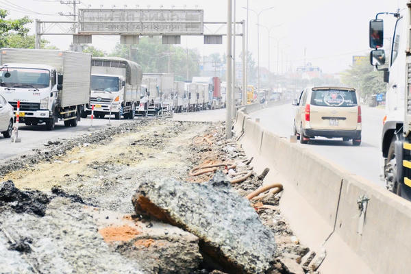 Quốc lộ 51 tăng tốc sửa chữa, sớm trả lại mặt đường êm thuận